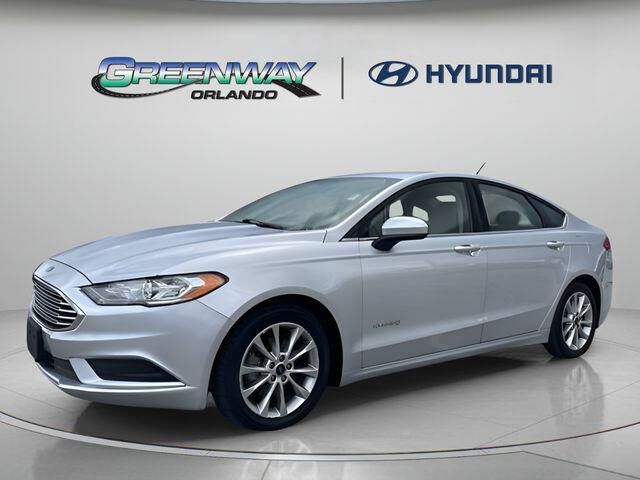 2017 Ford Fusion Hybrid S — photo 1 of 13