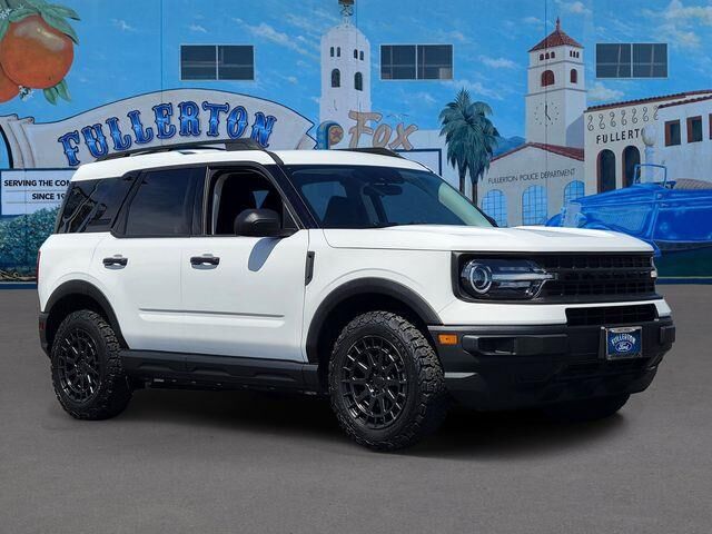 2021 Ford Bronco Sport Base — photo 1 of 5