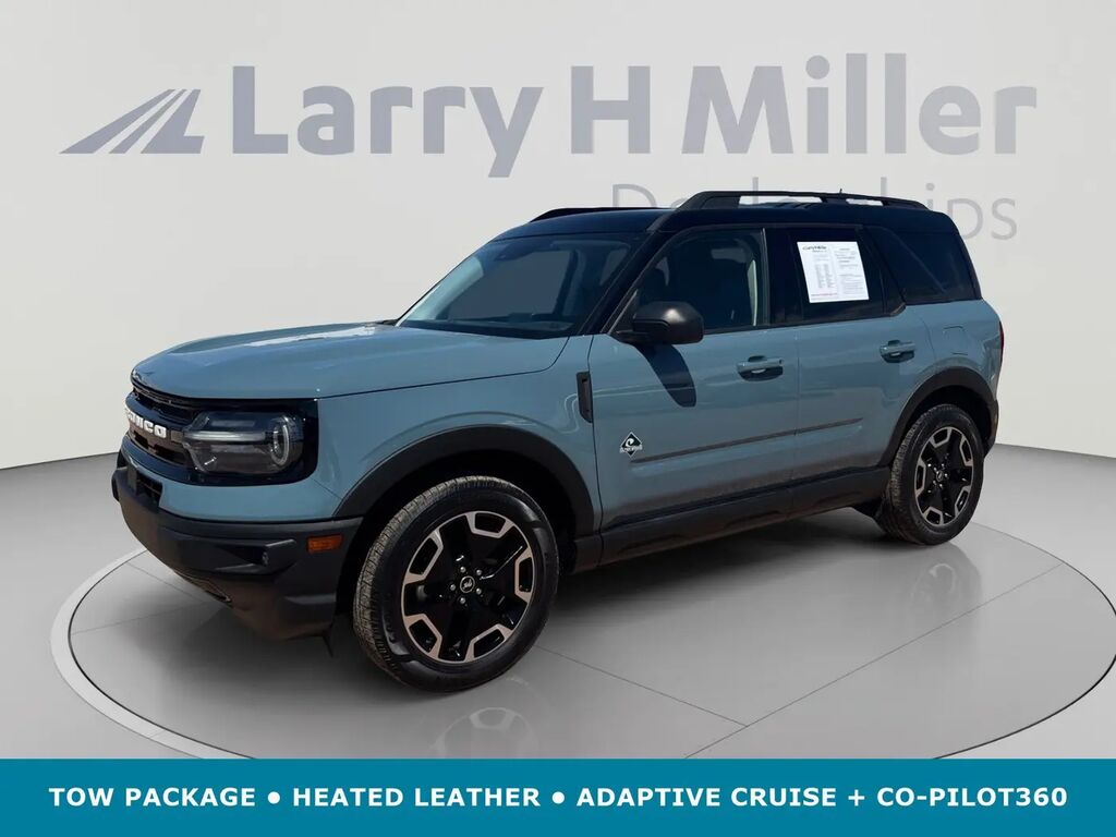 2021 Ford Bronco Sport Outer Banks — photo 1 of 13