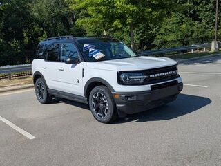 2023 Ford Bronco Sport Outer Banks — photo 1 of 13