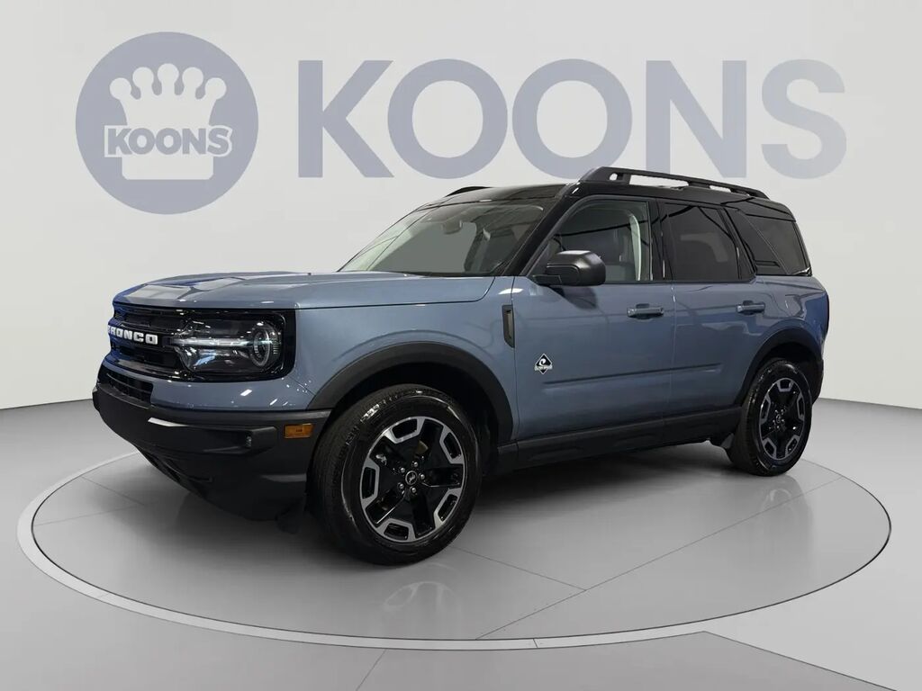 2024 Ford Bronco Sport Outer Banks — photo 1 of 16