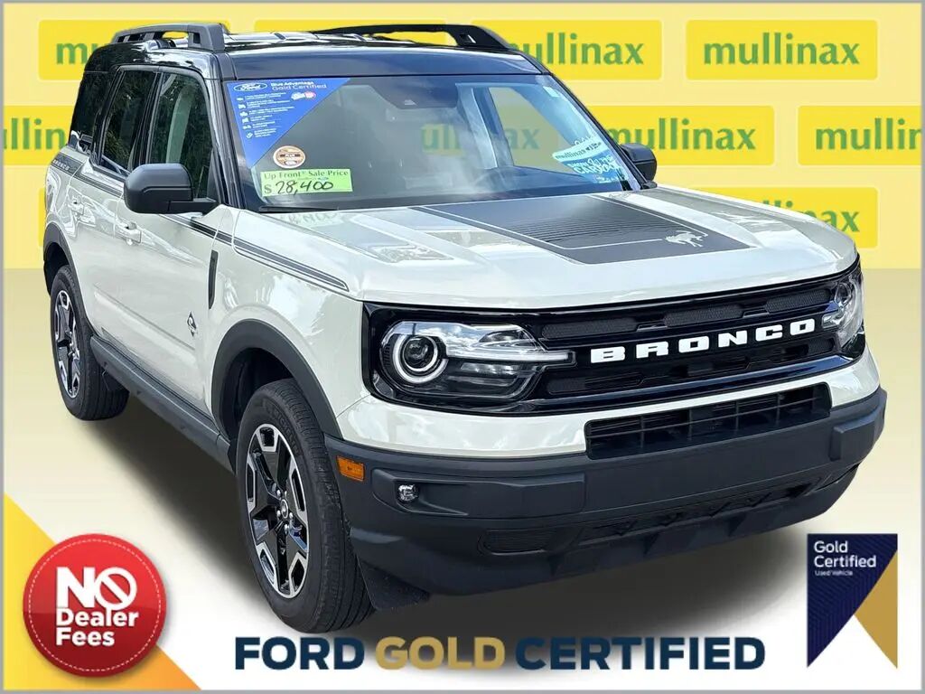2024 Ford Bronco Sport Outer Banks — photo 1 of 13