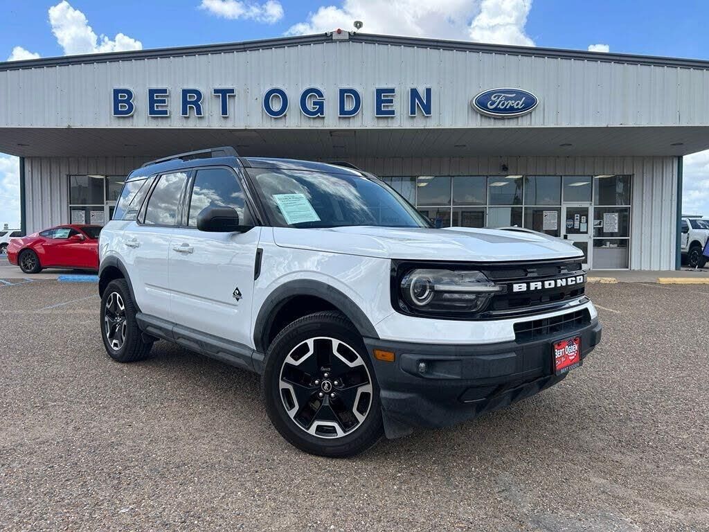 2021 Ford Bronco Sport Outer Banks — photo 1 of 1