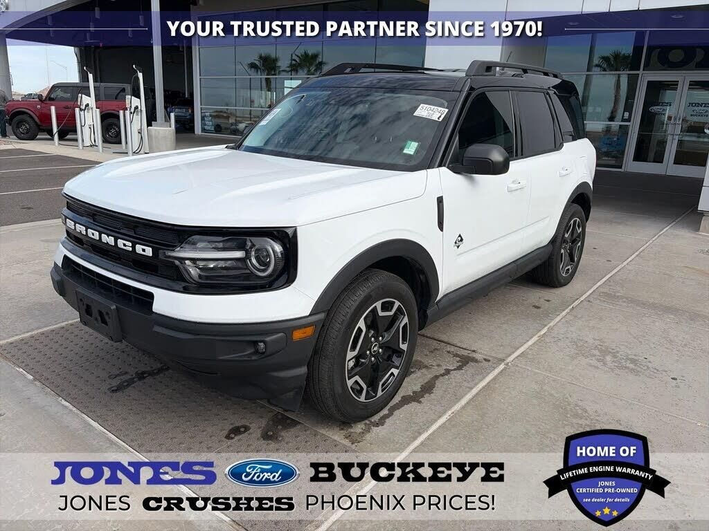 2024 Ford Bronco Sport Outer Banks — photo 1 of 1