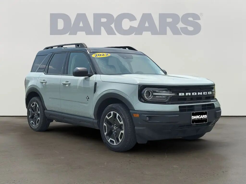2022 Ford Bronco Sport Outer Banks — photo 1 of 26