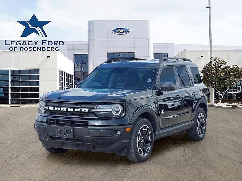 2023 Ford Bronco Sport Outer Banks — photo 1 of 1