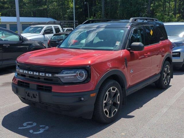2022 Ford Bronco Sport Outer Banks — photo 1 of 13