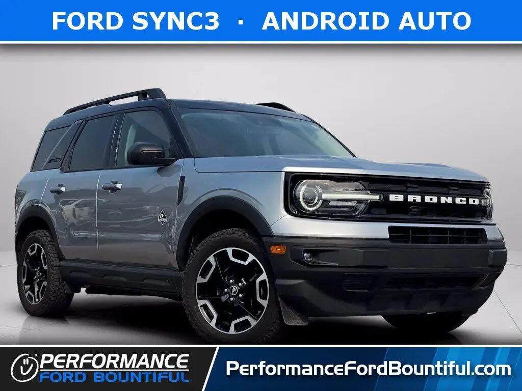 2022 Ford Bronco Sport Outer Banks — photo 1 of 12