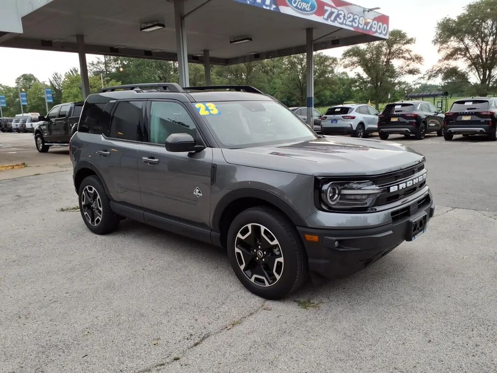 2023 Ford Bronco Sport Outer Banks — photo 1 of 13