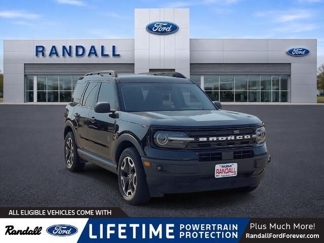 2024 Ford Bronco Sport Outer Banks — photo 1 of 13
