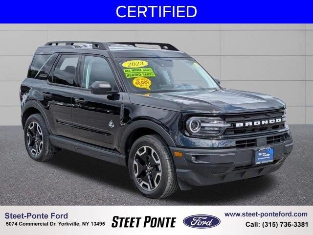 2023 Ford Bronco Sport Outer Banks — photo 1 of 13