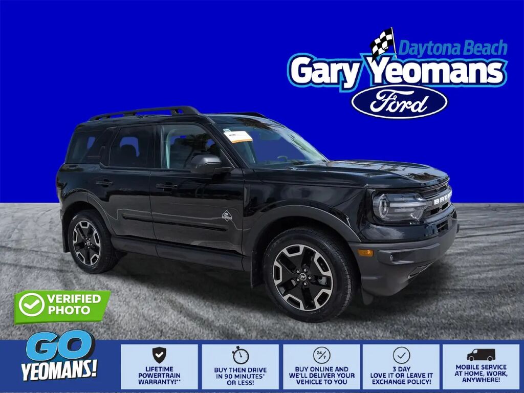 2023 Ford Bronco Sport Outer Banks — photo 1 of 13