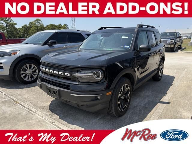2023 Ford Bronco Sport Outer Banks — photo 1 of 13