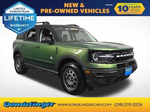 2024 Ford Bronco Sport Outer Banks — photo 1 of 13