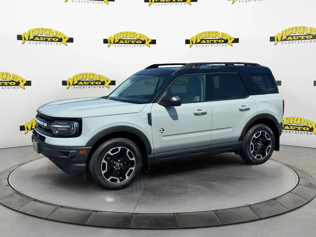 2024 Ford Bronco Sport Outer Banks — photo 1 of 13