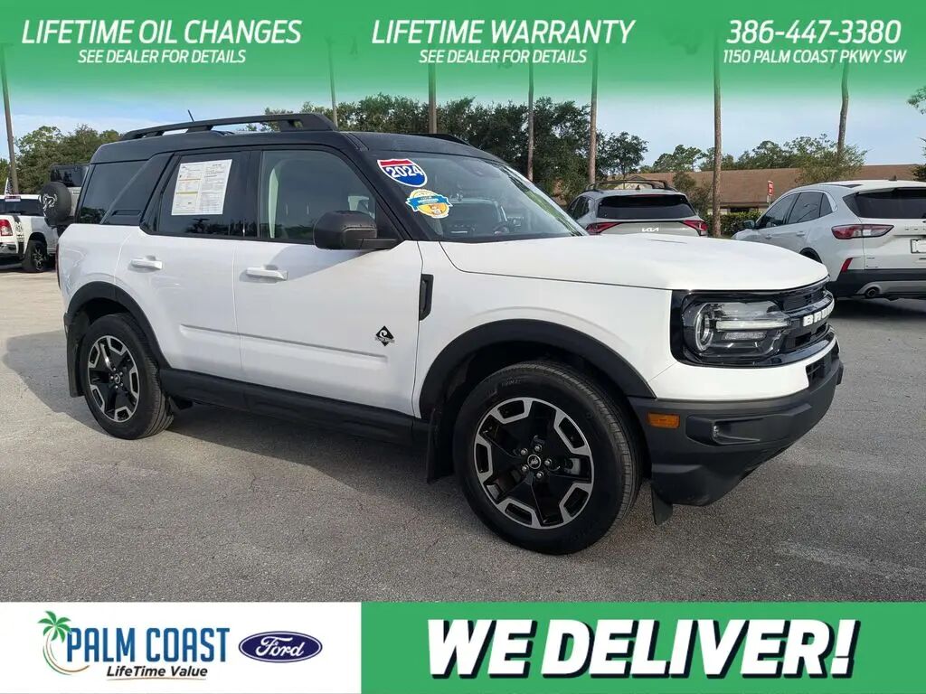 2024 Ford Bronco Sport Outer Banks — photo 1 of 34