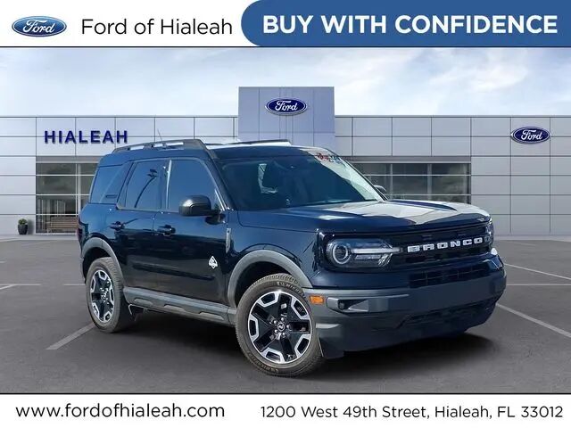 2021 Ford Bronco Sport Outer Banks — photo 1 of 13
