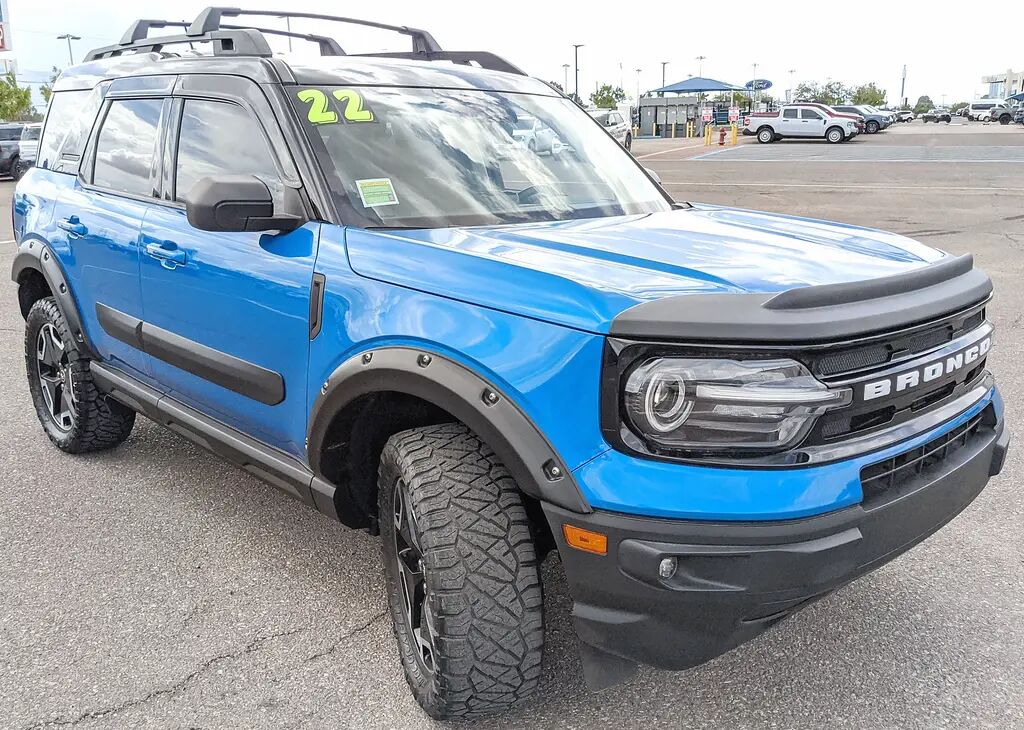 2022 Ford Bronco Sport Outer Banks — photo 1 of 13