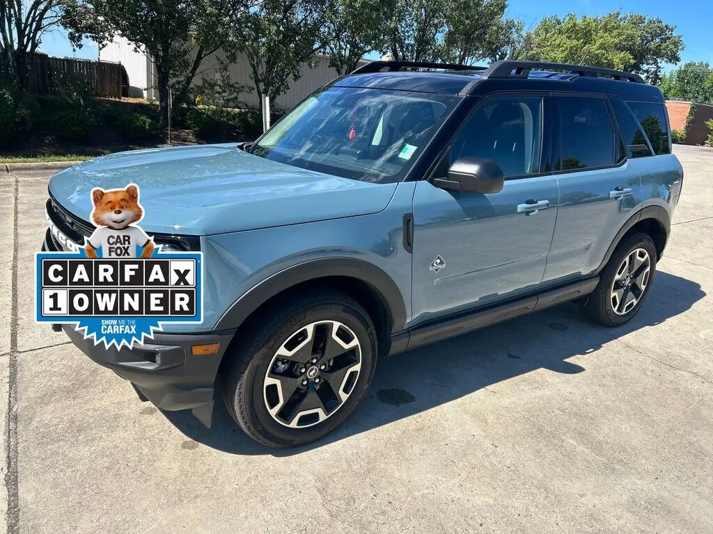 2023 Ford Bronco Sport Outer Banks — photo 1 of 29