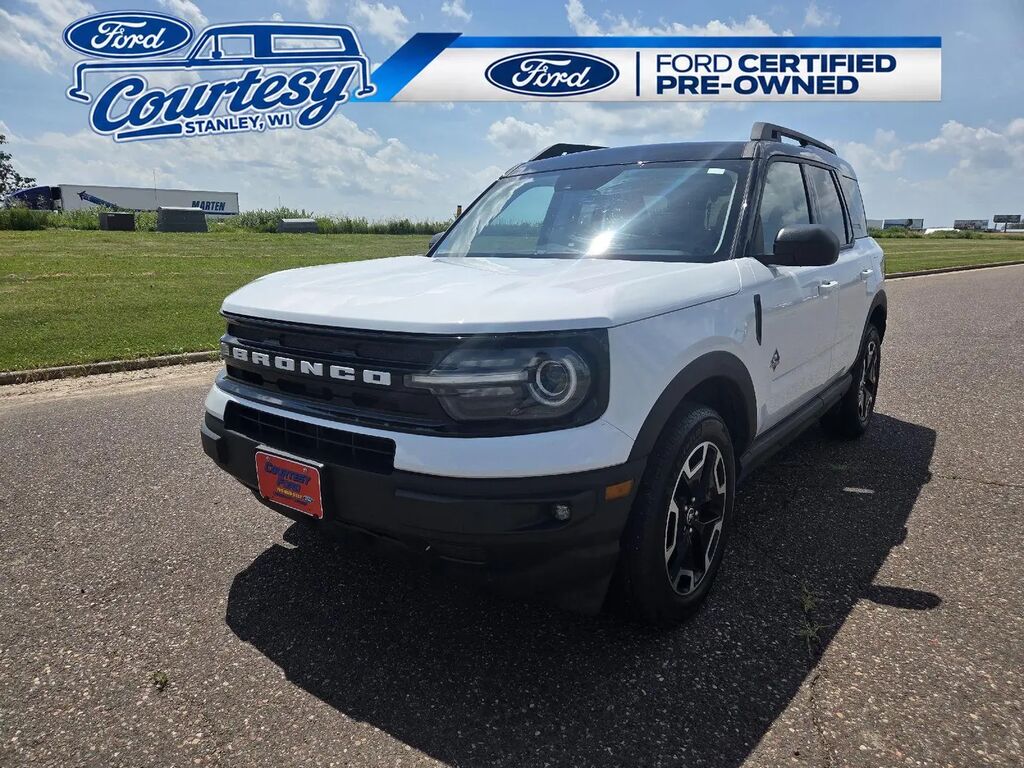 2023 Ford Bronco Sport Outer Banks — photo 1 of 13