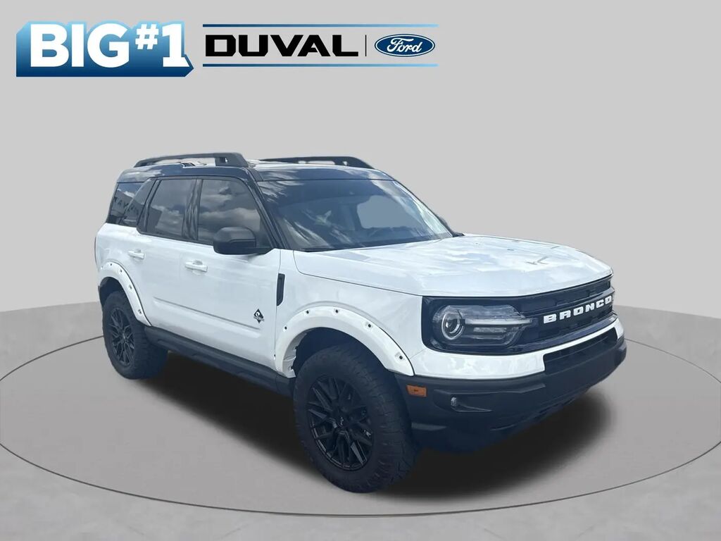 2022 Ford Bronco Sport Outer Banks — photo 1 of 13