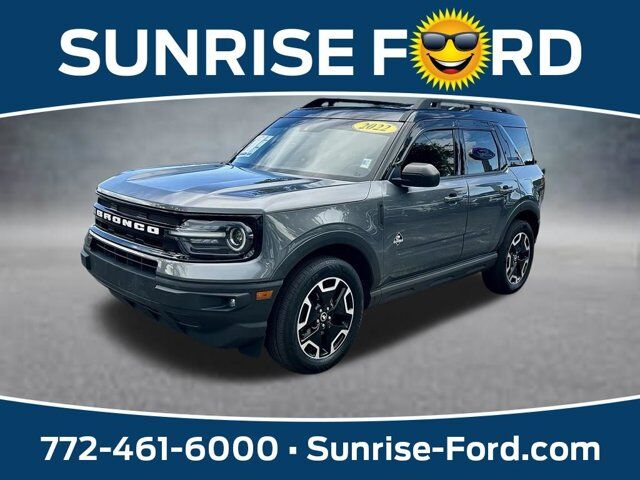 2022 Ford Bronco Sport Outer Banks — photo 1 of 1