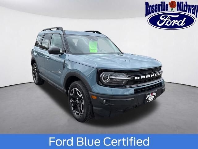 2023 Ford Bronco Sport Outer Banks — photo 1 of 1