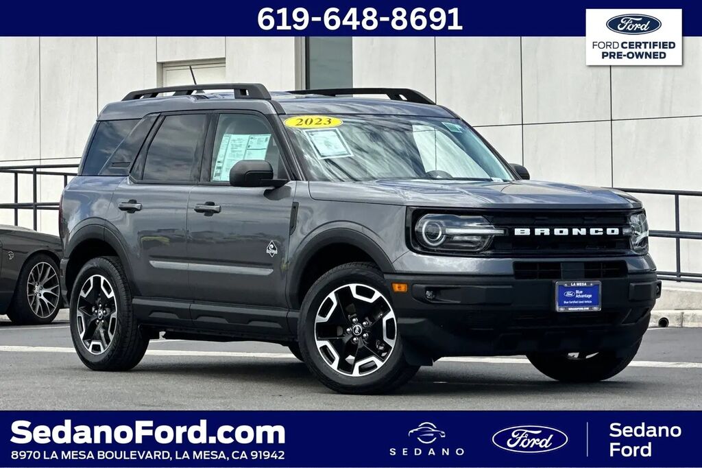 2023 Ford Bronco Sport Outer Banks — photo 1 of 13