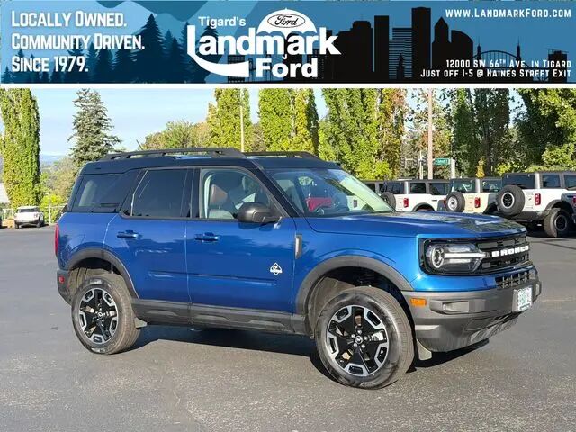2023 Ford Bronco Sport Outer Banks — photo 1 of 13