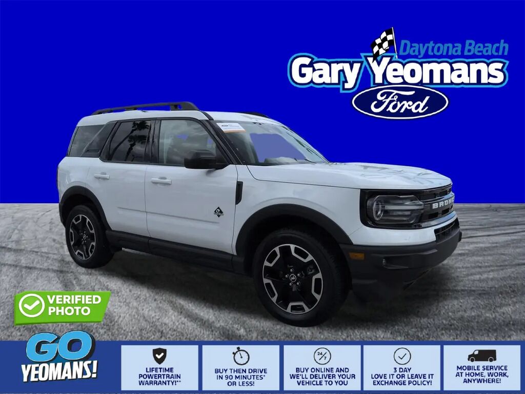 2023 Ford Bronco Sport Outer Banks — photo 1 of 13