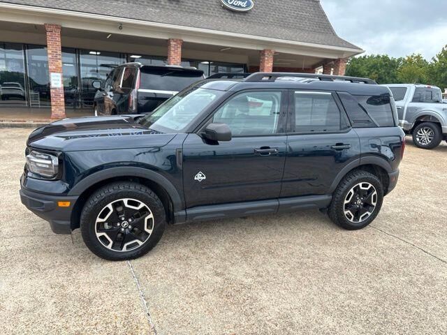 2023 Ford Bronco Sport Outer Banks — photo 1 of 13