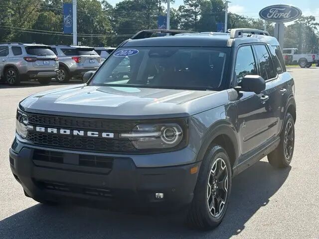 2026 Ford Bronco Sport Outer Banks — photo 1 of 13