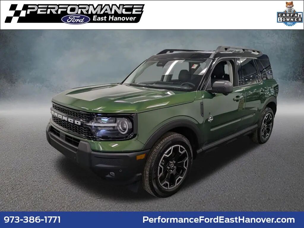 2025 Ford Bronco Sport Outer Banks — photo 1 of 18