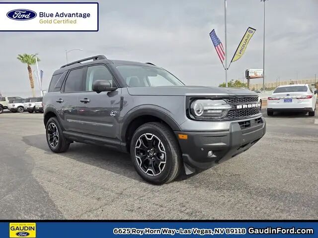2025 Ford Bronco Sport Outer Banks — photo 1 of 12