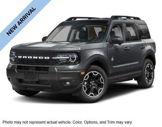 2025 Ford Bronco Sport Outer Banks — photo 1 of 13