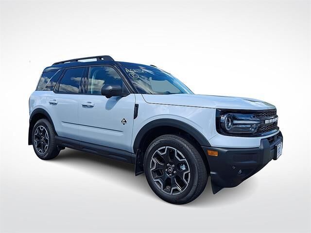 2026 Ford Bronco Sport Outer Banks — photo 1 of 13