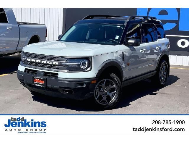 2021 Ford Bronco Sport Badlands — photo 1 of 13