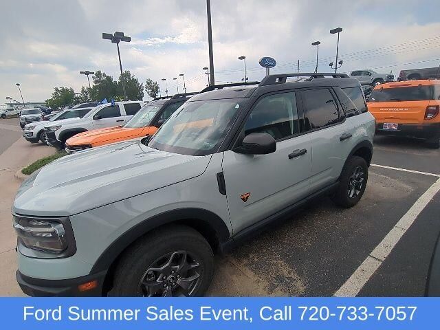 2023 Ford Bronco Sport Badlands — photo 1 of 3