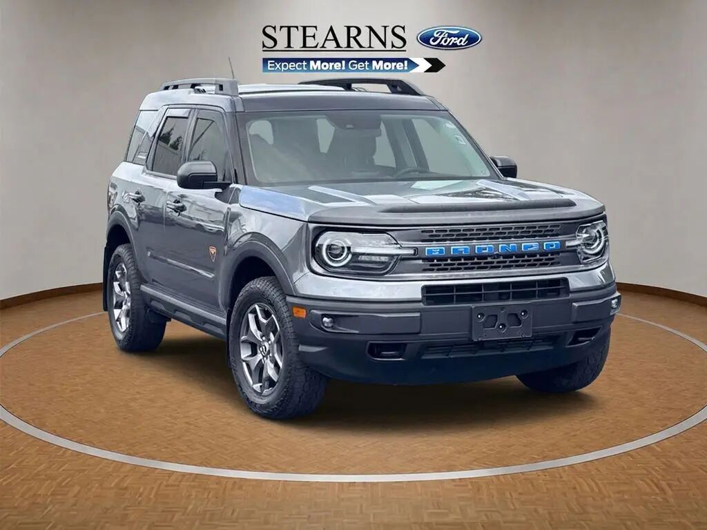 2023 Ford Bronco Sport Badlands — photo 1 of 13