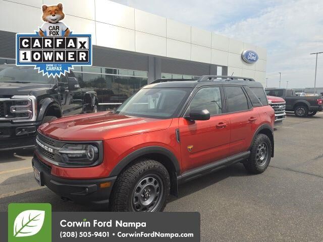 2022 Ford Bronco Sport Badlands — photo 1 of 39
