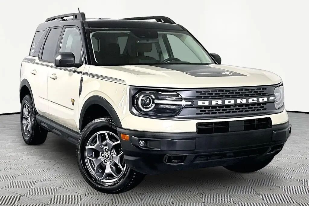 2024 Ford Bronco Sport Badlands — photo 1 of 13