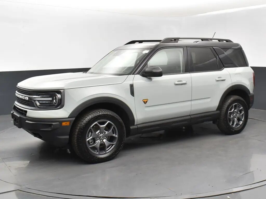 2024 Ford Bronco Sport Badlands — photo 1 of 13