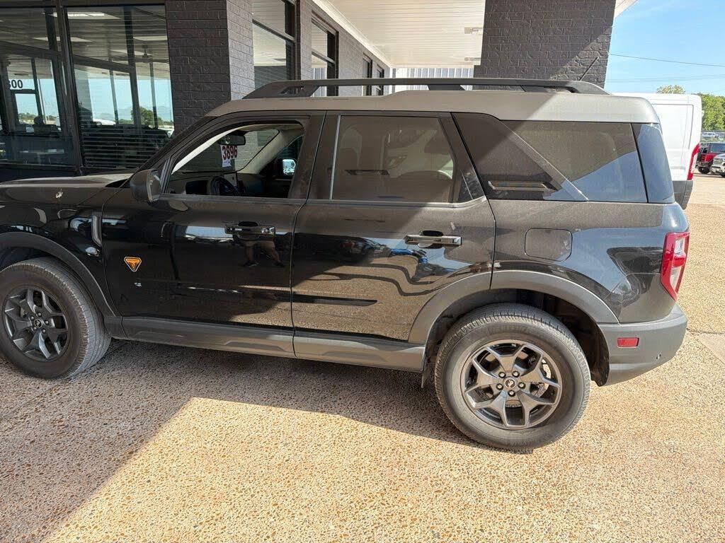 2022 Ford Bronco Sport Badlands — photo 1 of 1