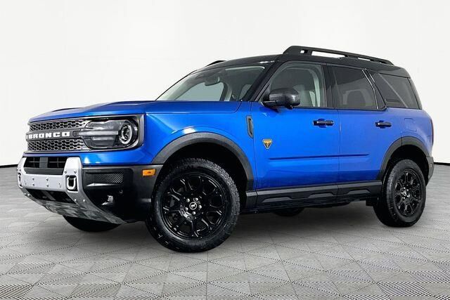 2025 Ford Bronco Sport Badlands — photo 1 of 13