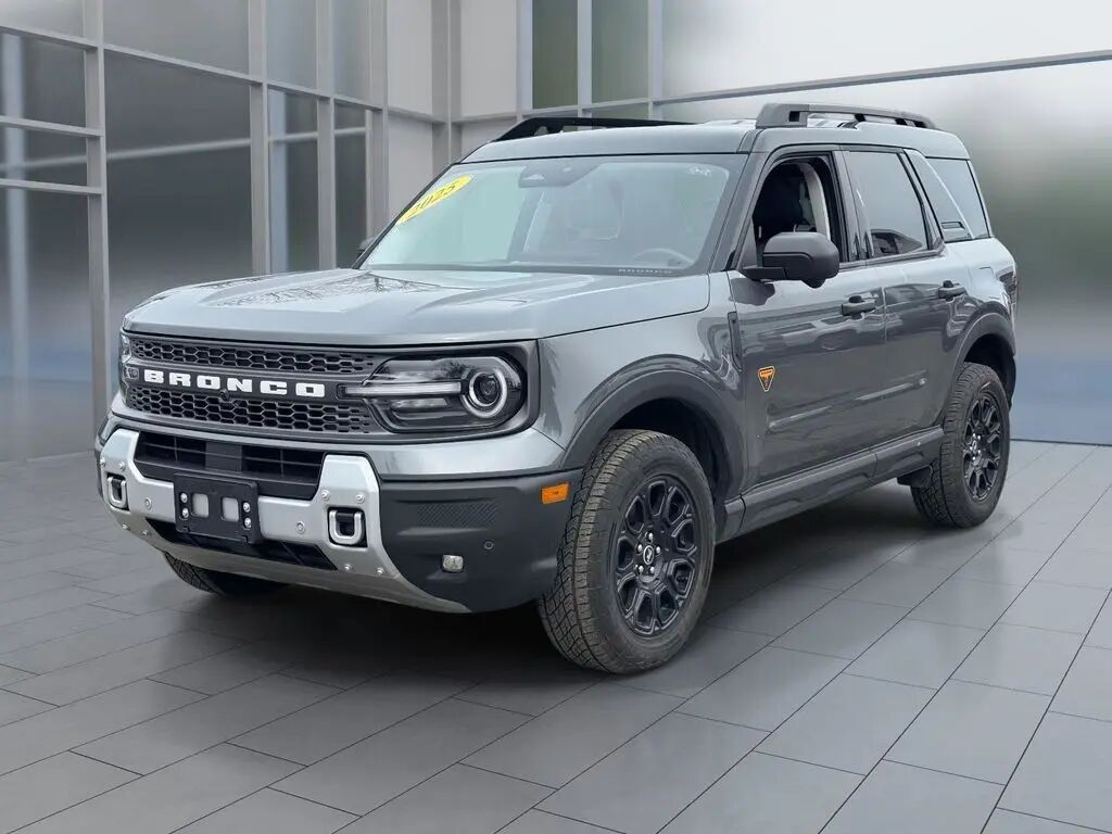 2025 Ford Bronco Sport Badlands — photo 1 of 9