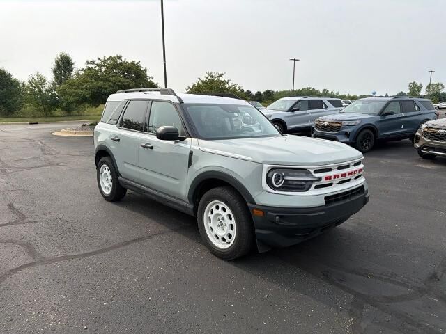2024 Ford Bronco Sport Heritage — photo 1 of 13