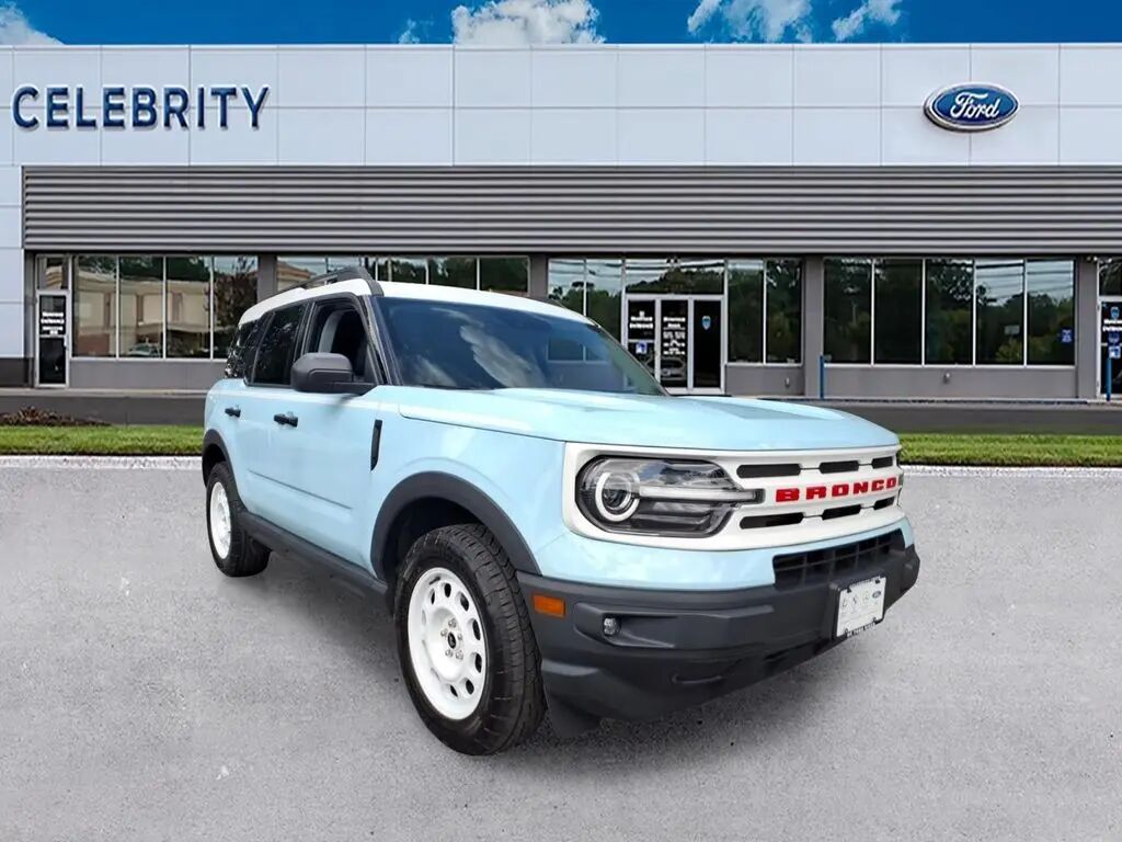 2023 Ford Bronco Sport Heritage — photo 1 of 13