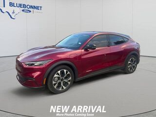 2025 Ford Mustang Mach-E Select