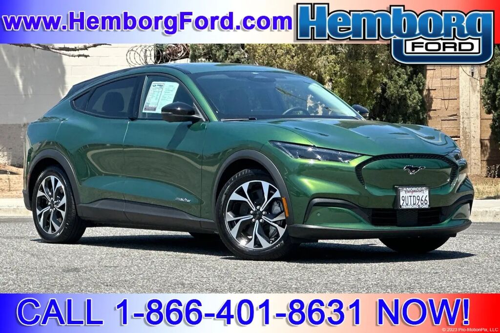 2025 Ford Mustang Mach-E Select — photo 1 of 13