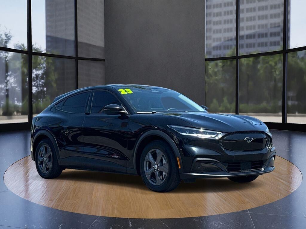 2023 Ford Mustang Mach-E Select — photo 1 of 14